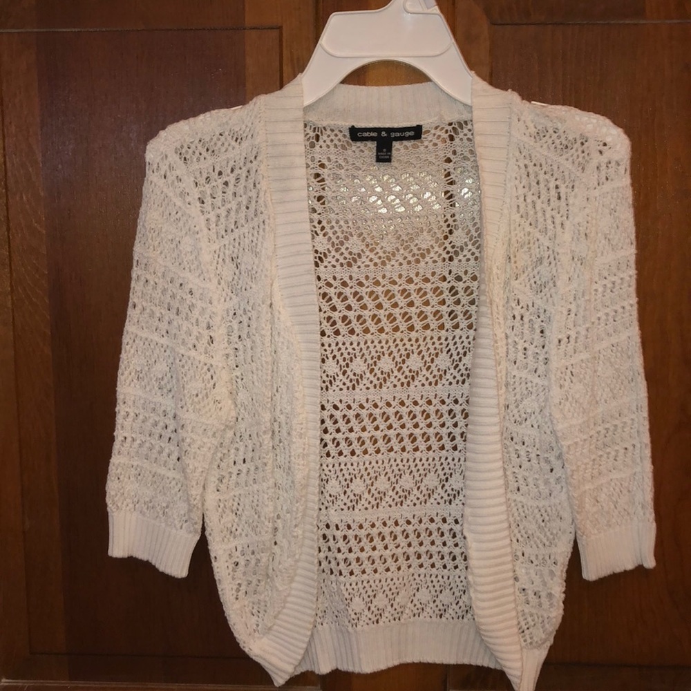 White knit crop cardigan